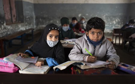 Punjab, Pakistan: Acting on all fronts to get children in school and learning